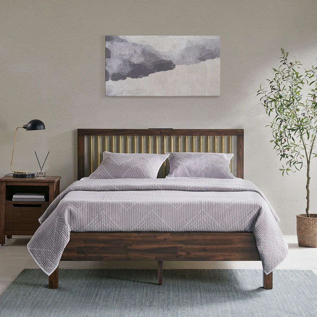 Ink & Ivy Mercer Queen Bed