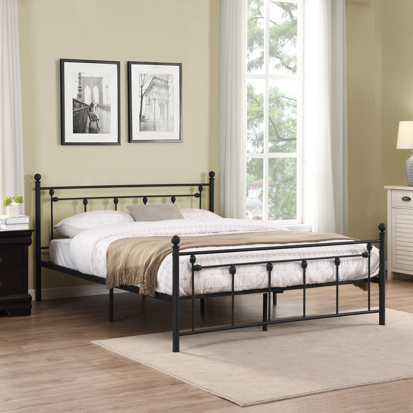 Queen Size Metal Bed Frame