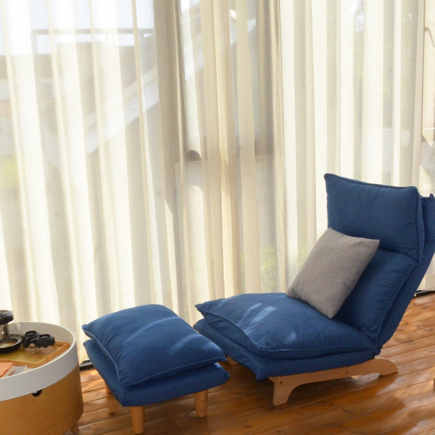 Reclining Floor Game Chair in Blue