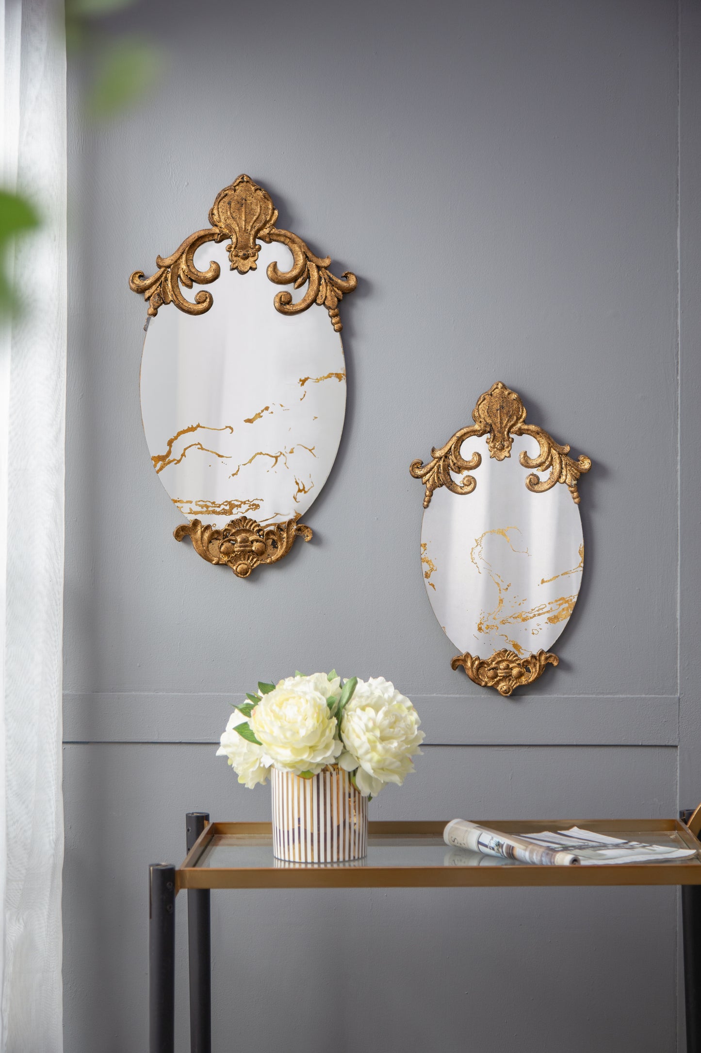 20" x 12" Decorative Oval Wall Mirror